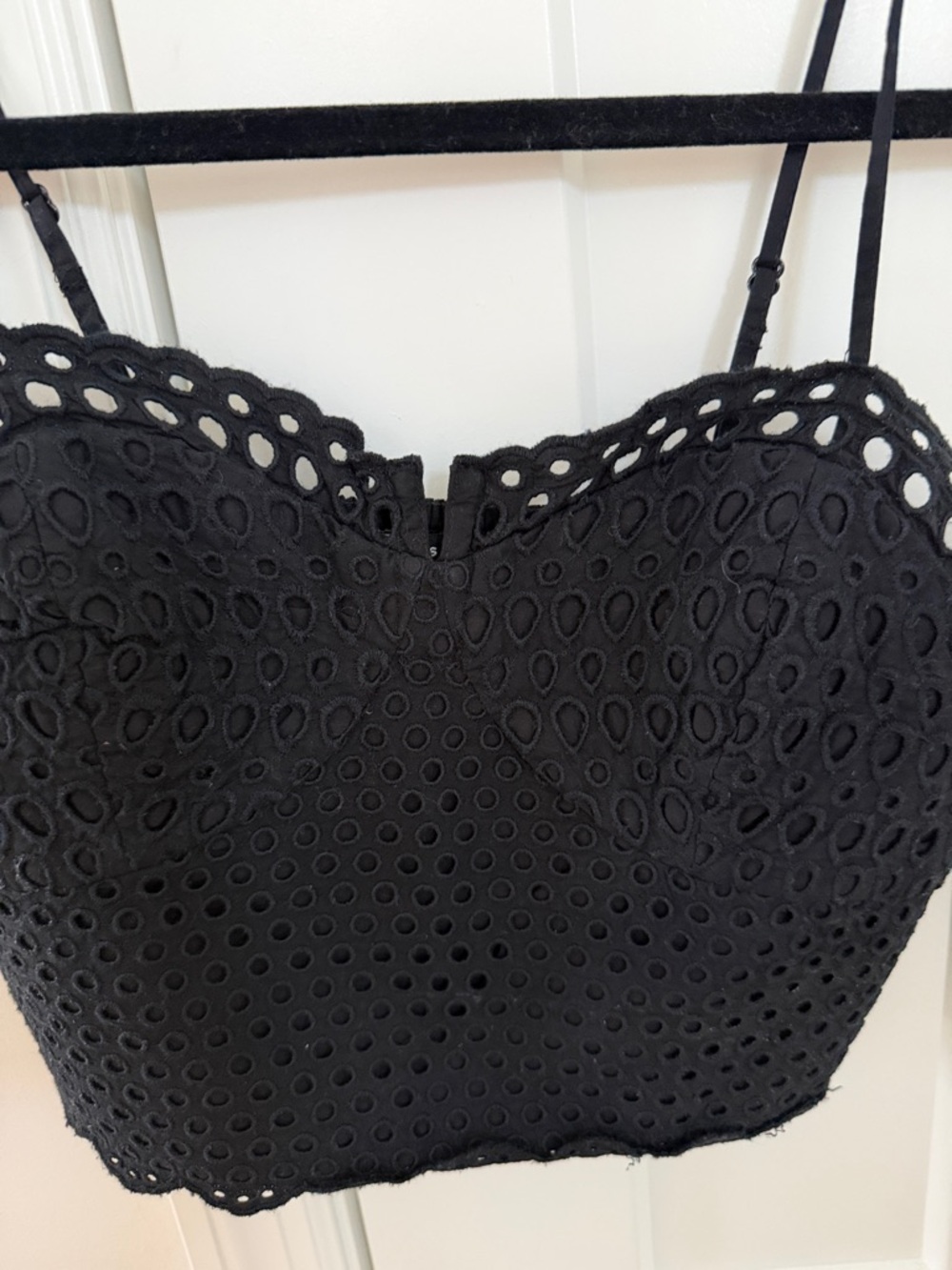 Express Black Eyelet Cropped Tank Top